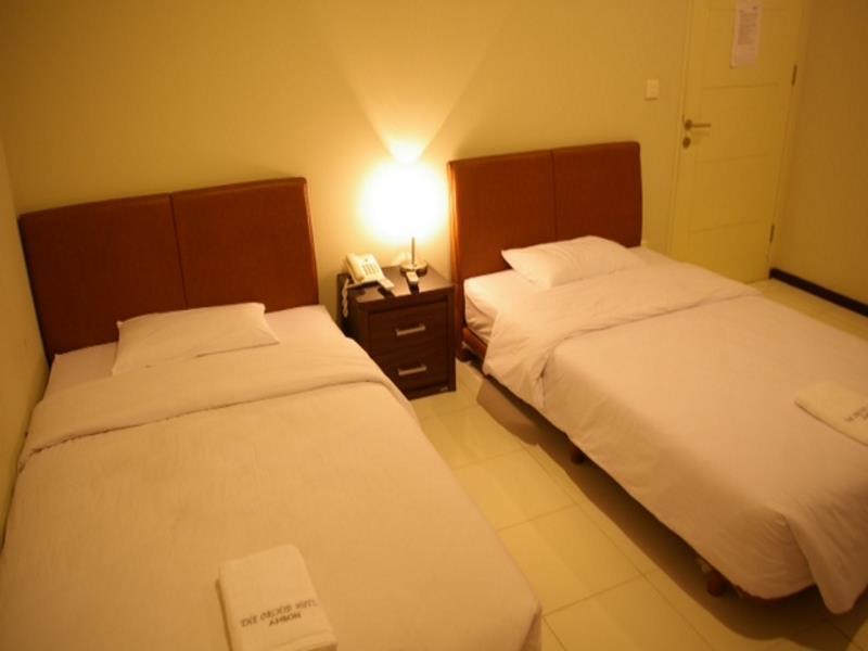 The Orchid Hotel Ambon Εξωτερικό φωτογραφία