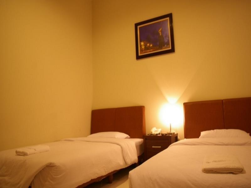 The Orchid Hotel Ambon Εξωτερικό φωτογραφία